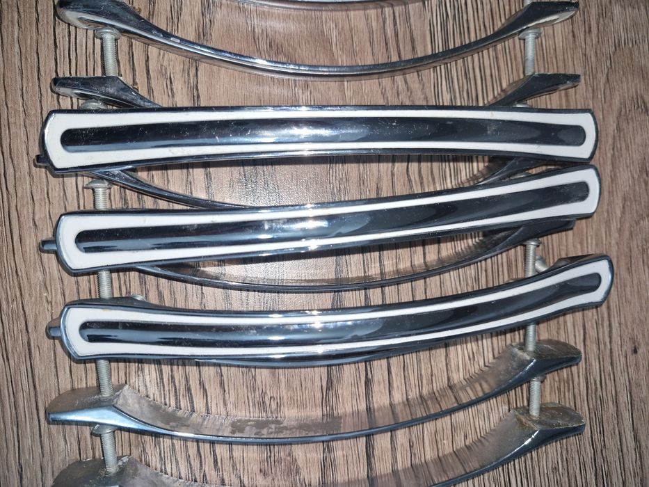 Продам ручки для шкафов