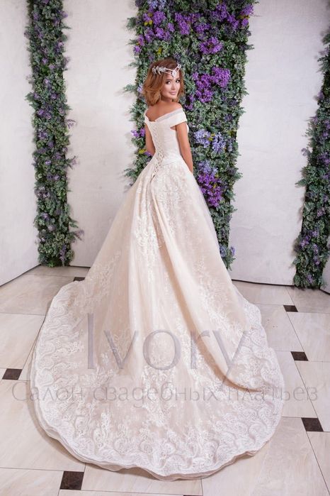 Свадебное платье Manuel Garcia