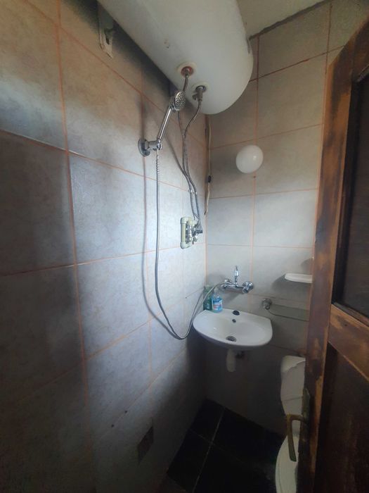 Дава се под наем Къща в София, Лозенец - 270 кв.м за 2600 € - Снимка #22