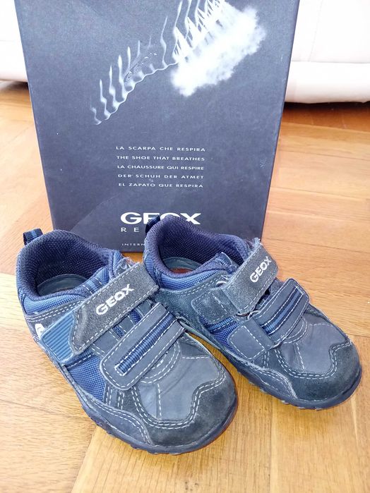 Обувки Geox за момче