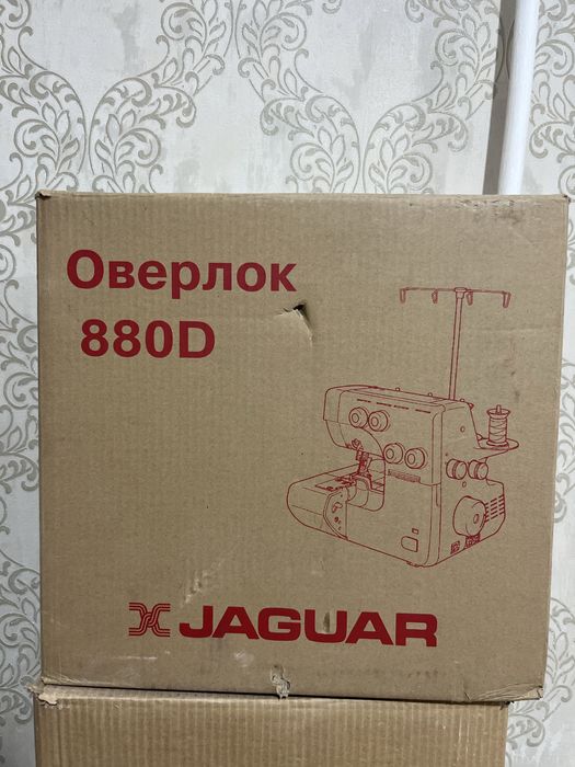 Оверлок Jaguar 880D