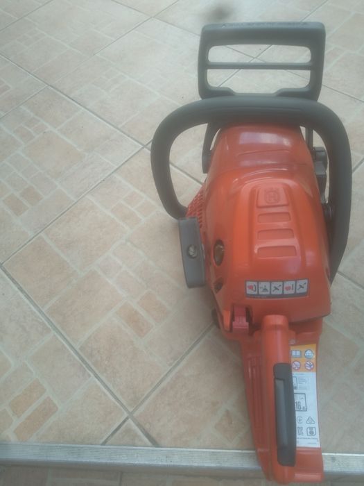 Motoferastrau/Drujba Husqvarna