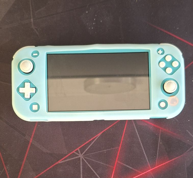 Nintendo switch lite + SD карта