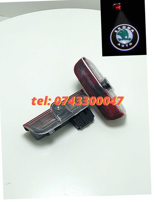 Set 2x Holograme Led Cu Logo Skoda Superb Pentru Portiere