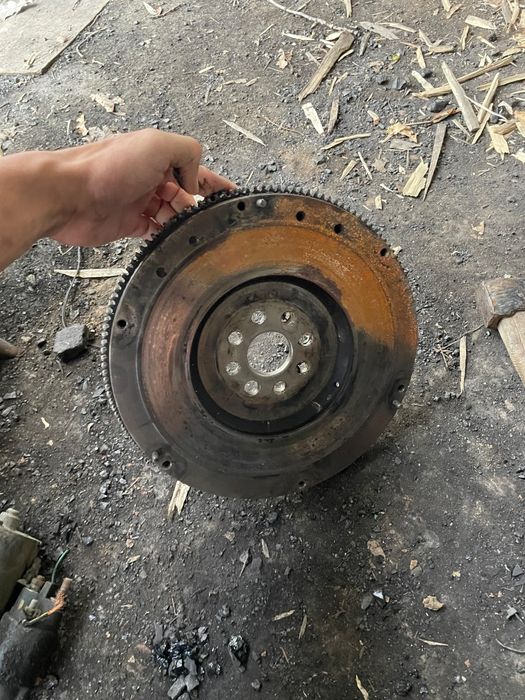 Запчасть на BMW 520/525