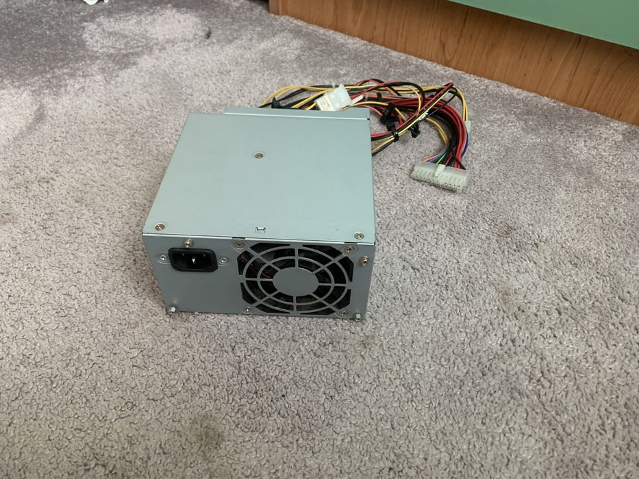 Sursa 210w fujitsu