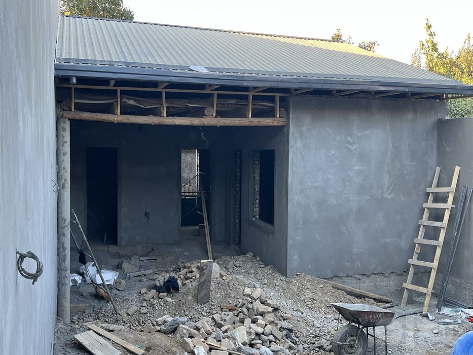 Ipotekaga beriladi. Toshkent shahar Sergili tumani Xonobod mahhalasida