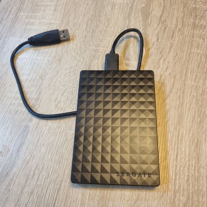 Hard disc extern portabil 1T