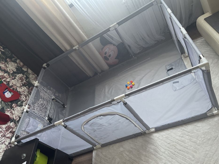 Продам детский игровой манеж