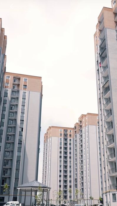 Srochno 2 xonali uy sotiladi (Yangi hayot tumani Nur hayat residence)