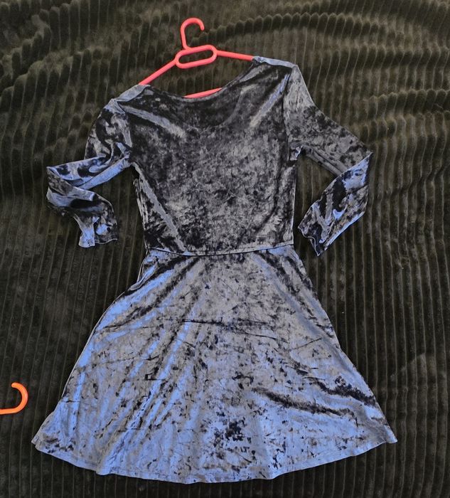 Дамски рокли много запазени