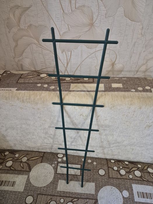 Продается опора для комнатных растений