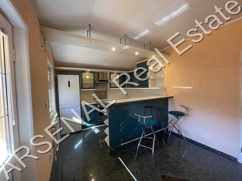 Дава се под наем Къща в София, Симеоново - 580 кв.м за 2700 € - Снимка #11