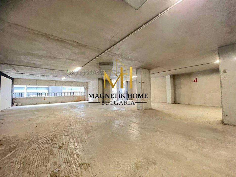 Дава се под наем Гараж / Паркомясто в Бургас, Изгрев - 14 кв.м за 61.2 € - Снимка #1