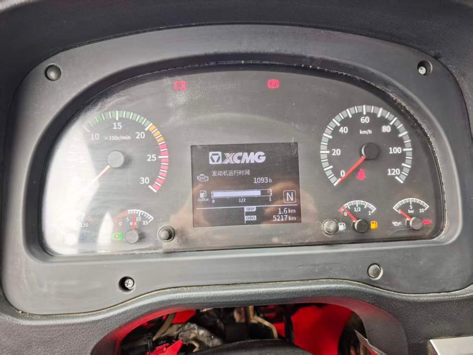 Автокран XCMG 25 тонн YQ25K5D
