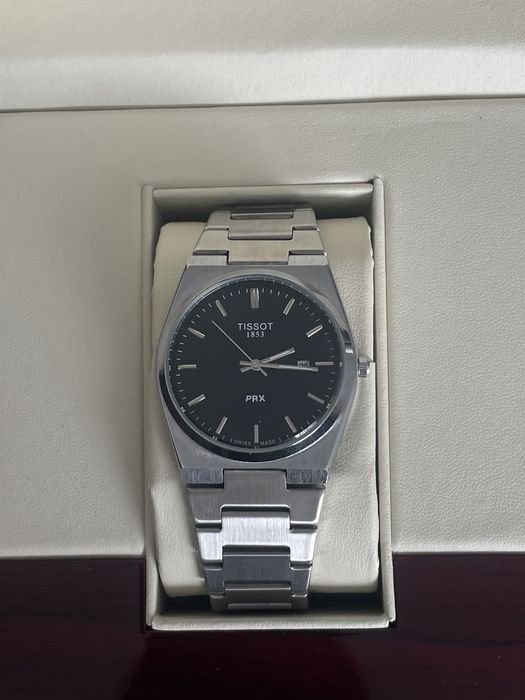 Продам Tissot часы