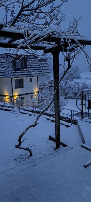 Вила на язовира  БЕЛВЮ