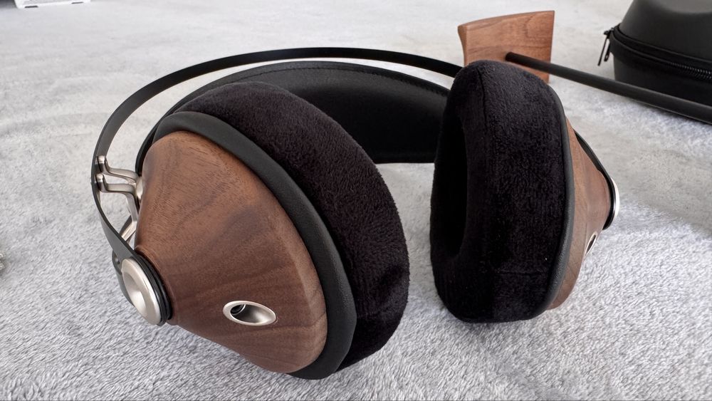 Meze 99 Classics Silver Full box