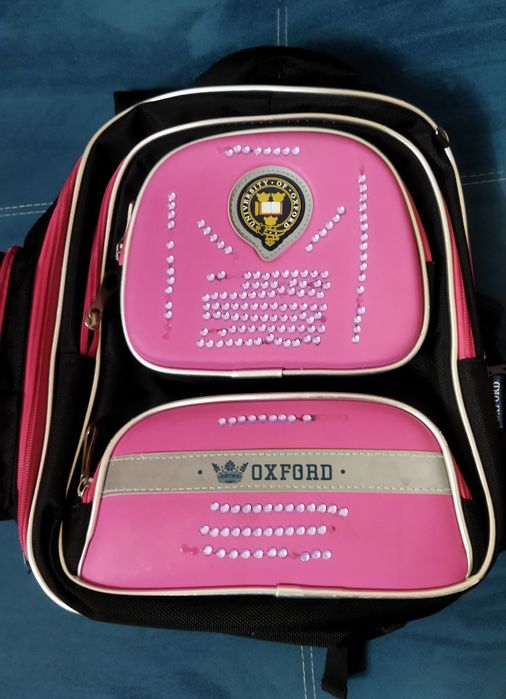 Продам рюкзак школьный