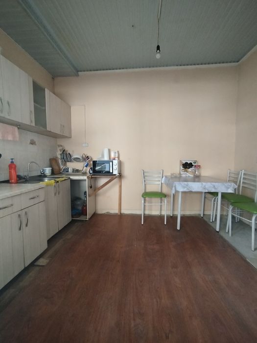 Продаю участок угловой на  улица Иззат