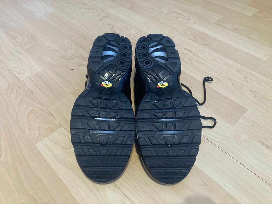 Черни TN 46 номер перфектно състояние