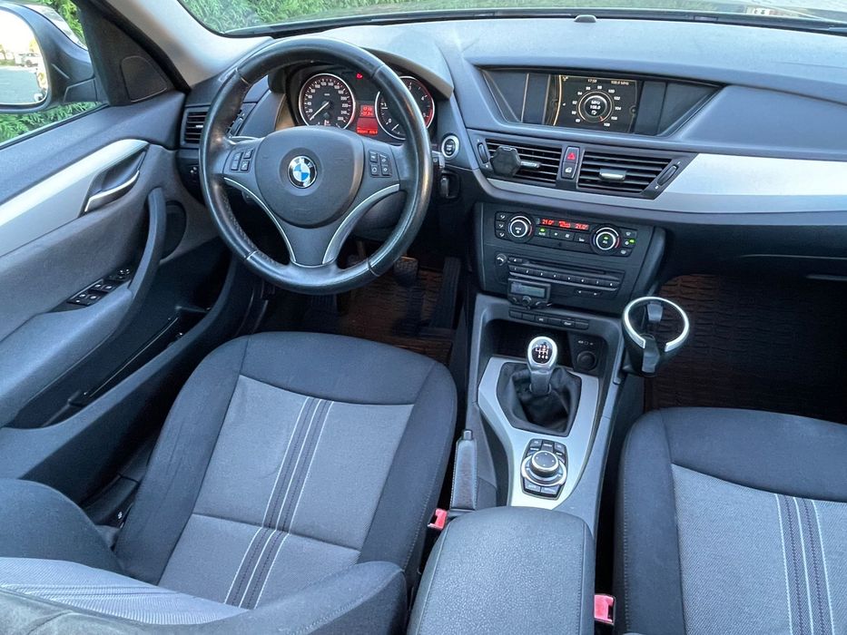 BMW X1 2010 — imagine 5