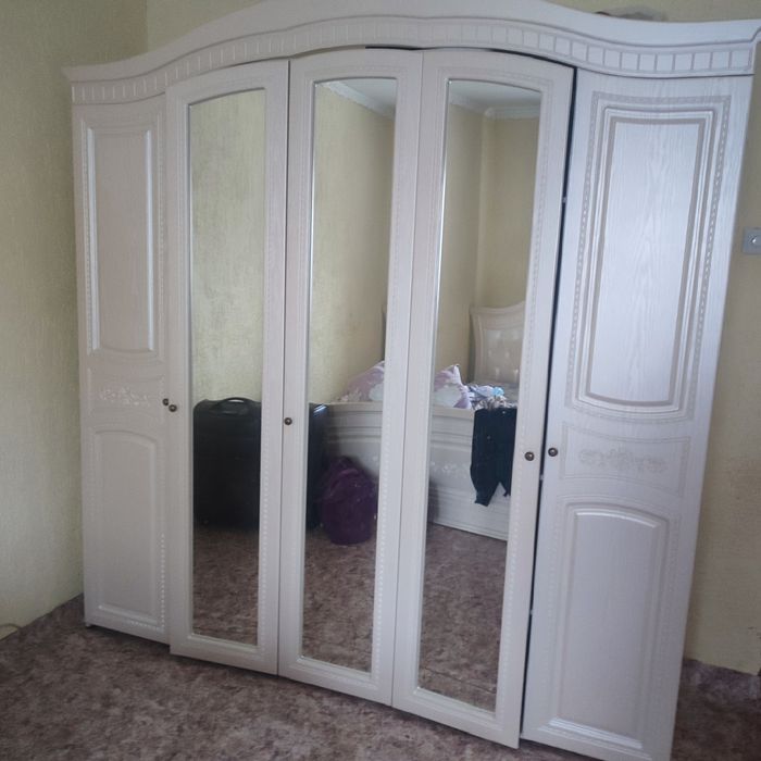 Спальный гарнитур 50тыс тг