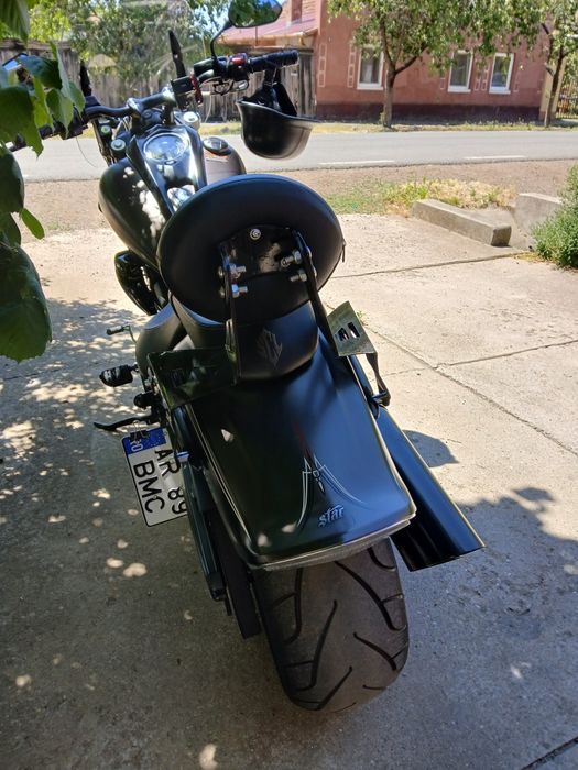 Yamaha raider XV 1900