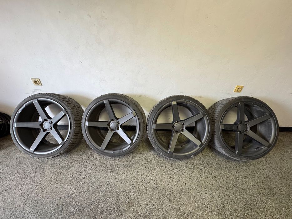 Джанти 20’ 5х112 със зимни гуми Hankook