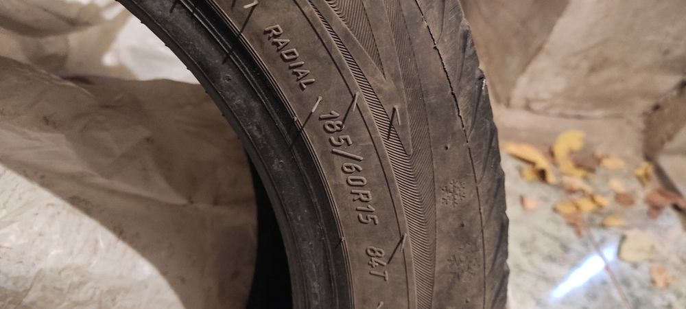 Зимние шины  285.60.R15