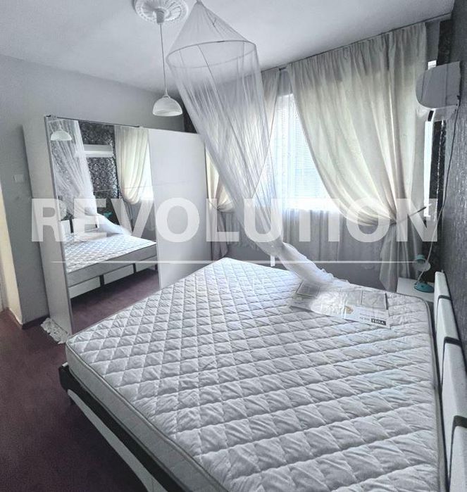 Дава се под наем Тристаен апартамент в Варна, Генералите - 120 кв.м за 598.23 € - Снимка #3