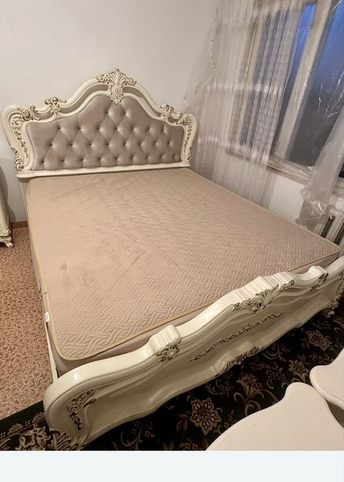 Спальный гарнитур Mona Liza