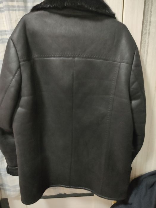 Дублёнка черном цвете