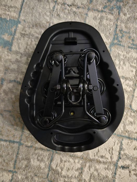 Седло для велосипеда и электробайка