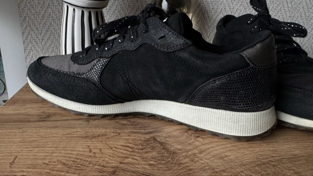 Дамски сникърси Ecco номер 39