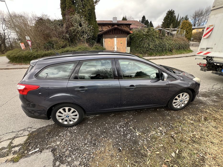 FORD Focus 2012 — imagine 3