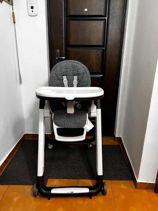 Scaun de masa 2 in 1 Peg Perego Siesta Follow Me, gri