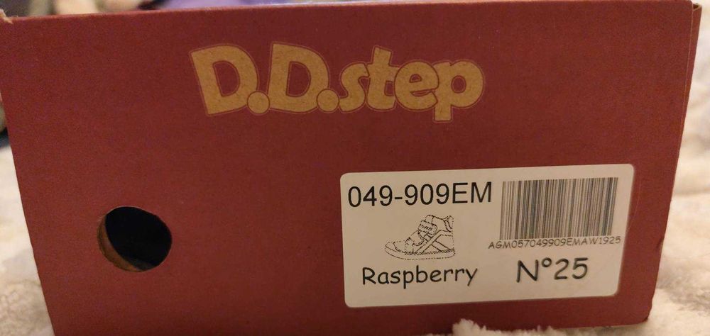 Ghetute D.D.Step Raspberry, marimea 25, noi