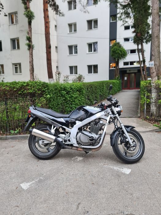 Suzuki GS500E (1998) cat. A2