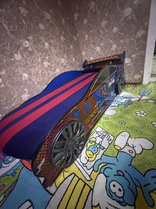 Moshinali kravat sotiladi