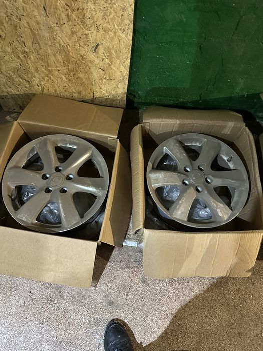 Продам диски оригинал на SsangYong
