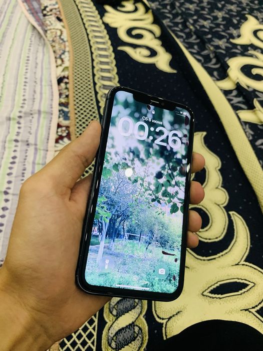 Iphone 11 satiladi