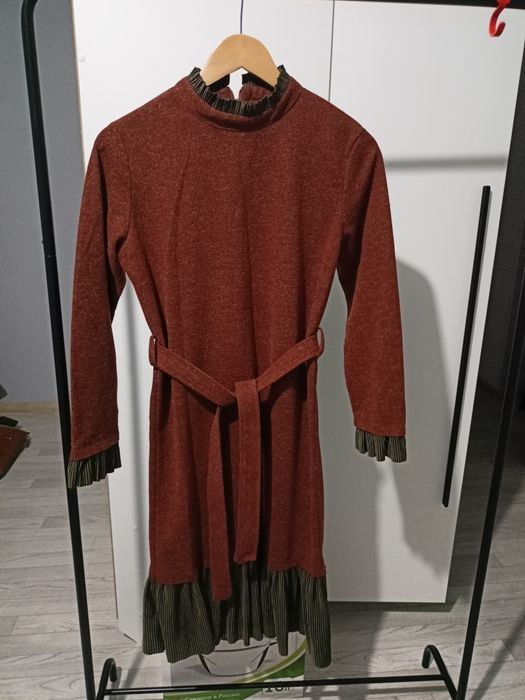 Продам одежду разные