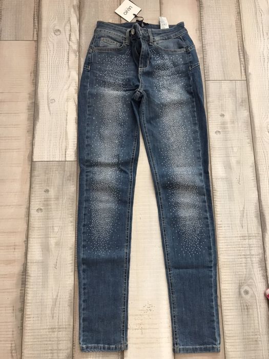 Страхотни дънки Liu Jo с камъни размер 25