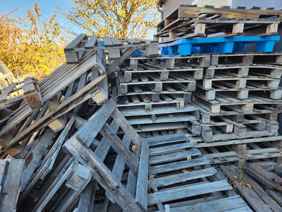 Дървени Палети  - 4,00 лв/бр