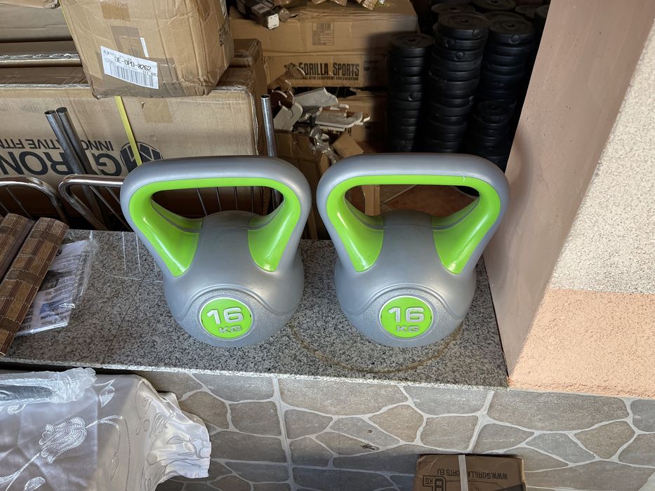 Set Kettlebell 2x16 kg, 16 kg+16 kg=32 kg noi made in Germany