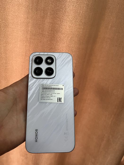 Honor x8c rangi oq yangi