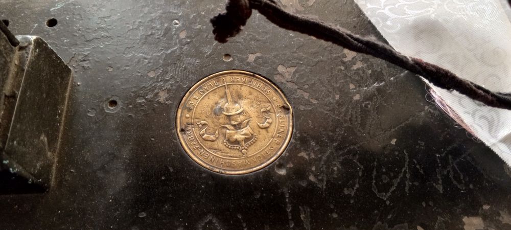 Машинка француский карнела год выпуска 1832 отиквар