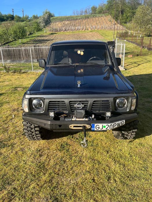 Nissan patrol y60