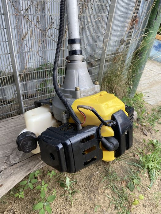 Триммер бензиновый